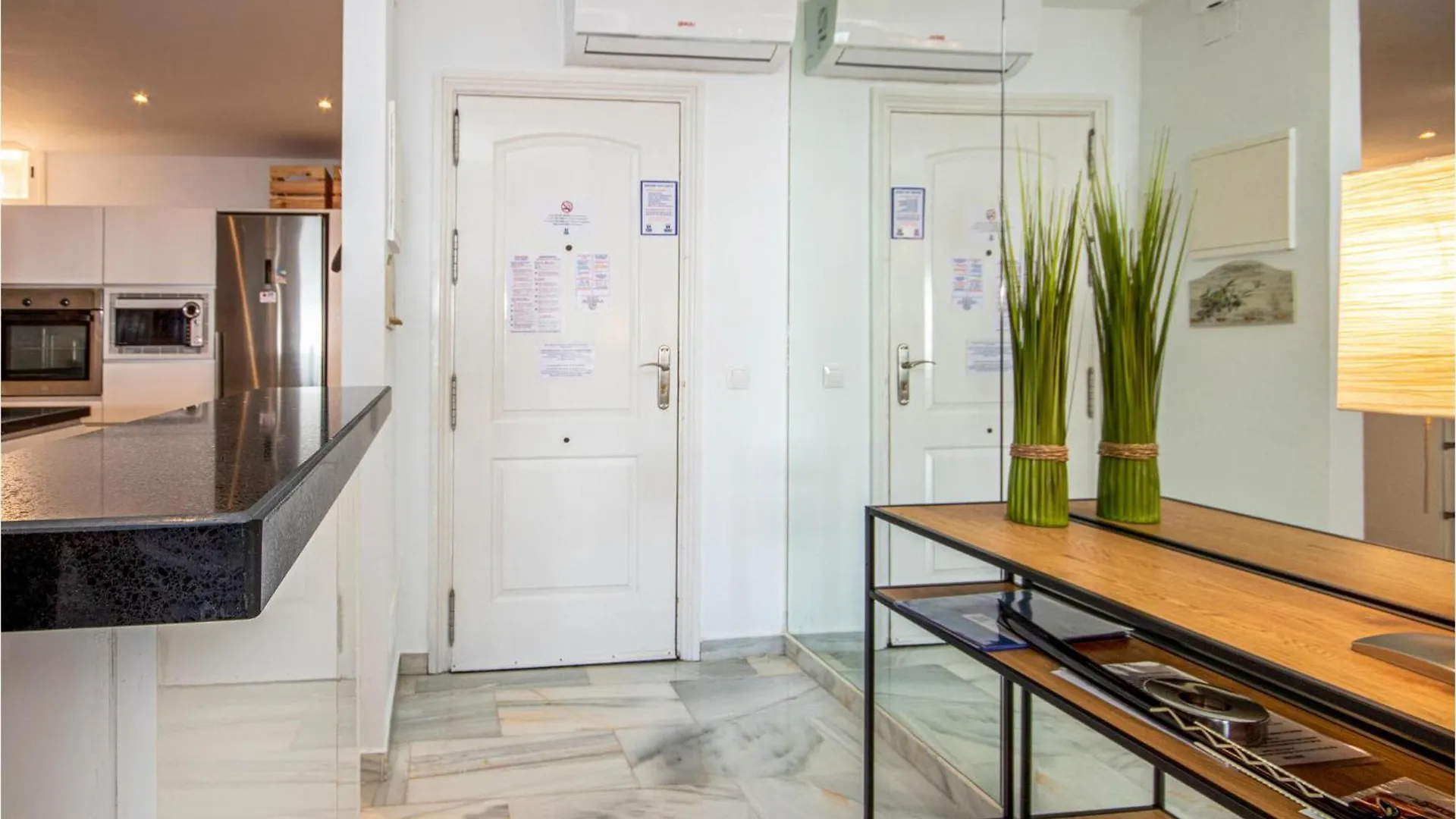 3 Bedroom Gorgeous Apartment In Calahonda Sitio de Calahonda