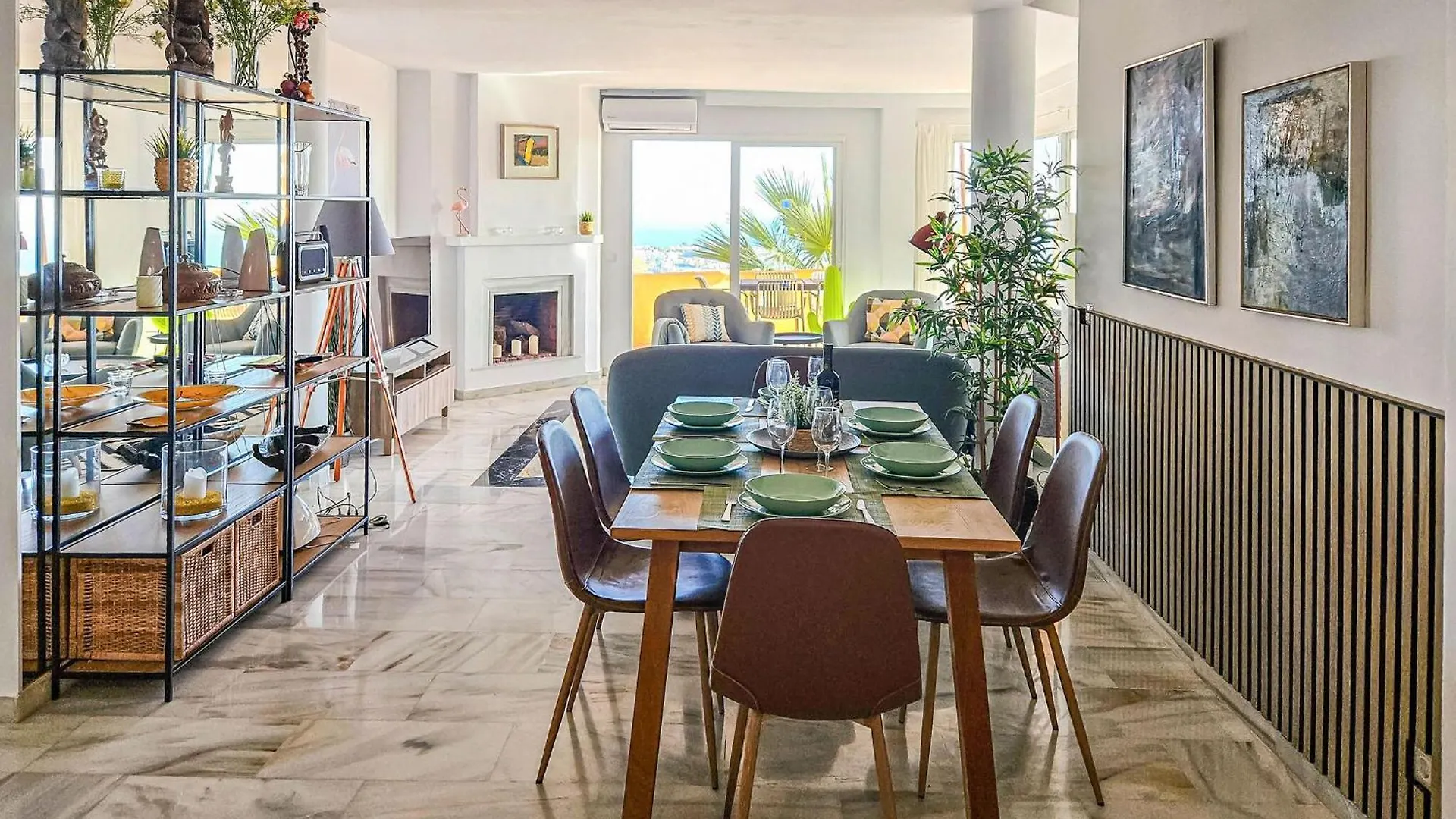 3 Bedroom Gorgeous Apartment In Calahonda Sitio de Calahonda 0*,  Spain