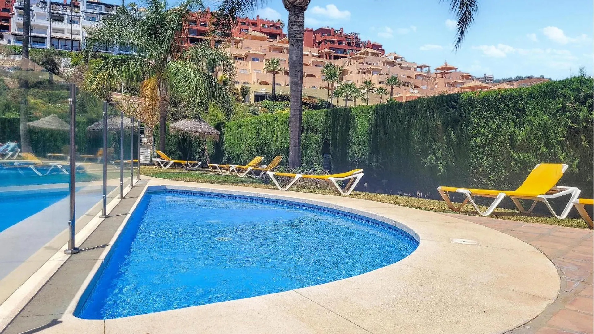 3 Bedroom Gorgeous Apartment In Calahonda Sitio de Calahonda